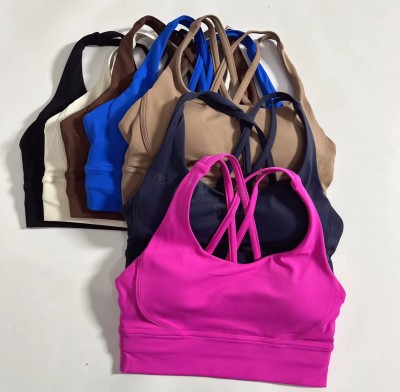 Топ спортивный StrongHold - купить в Нижнеянактаево